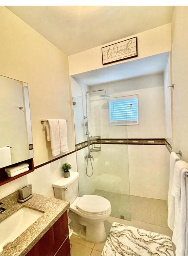 Seashore Vacation Home, Oceanpointe, Lucea, Jamaica Exterior photo